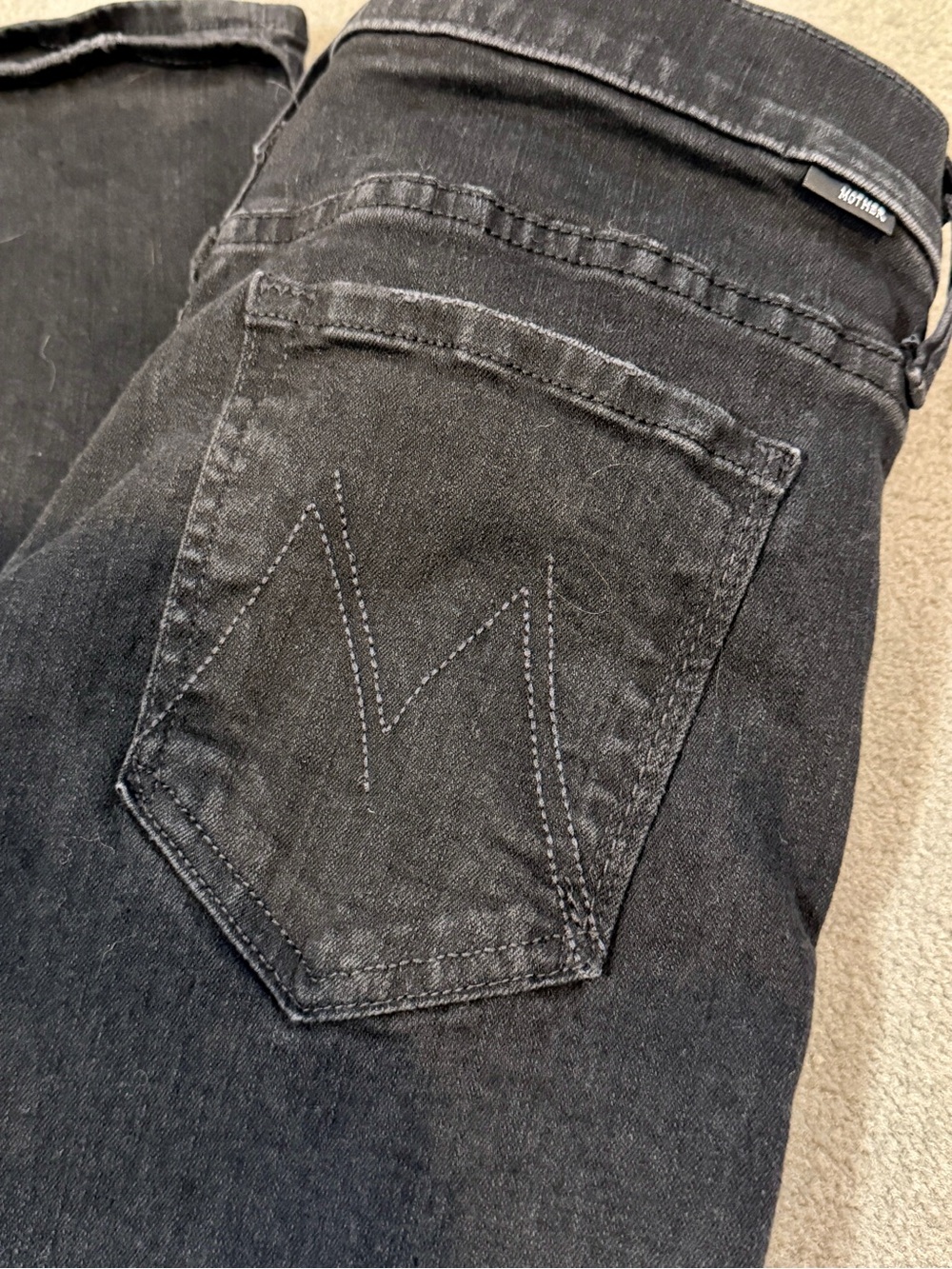 MOTHER ‘The Runaway’ High-Rise Bootcut Flare Jeans in Black - Size 29x33 - Picture 11 of 11
